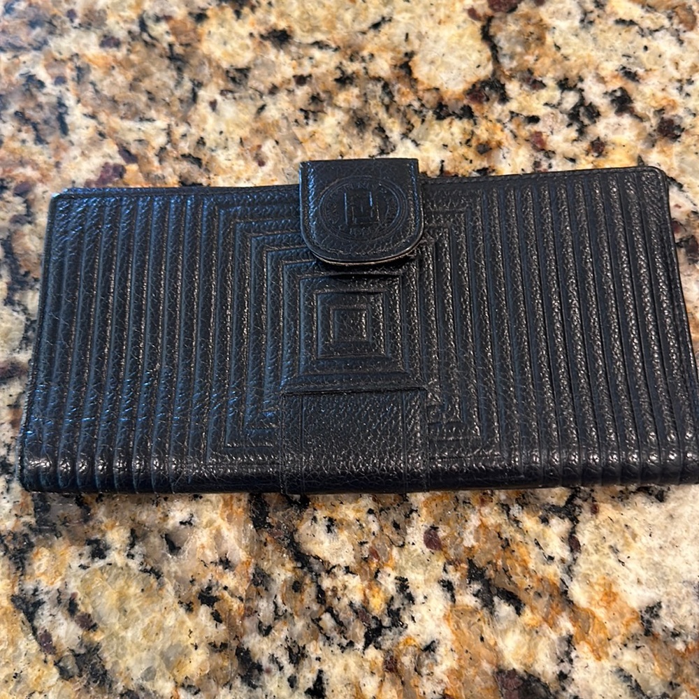 FENDI LEATHER WALLET VINTAGE